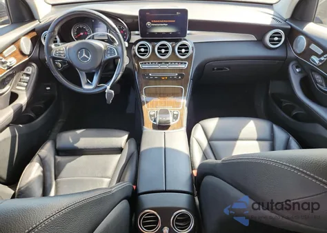 2016 Mercedes-Benz Glc 300 4Matic z USA, uszkodzony, nr VIN WDC0G4KB5GF017962